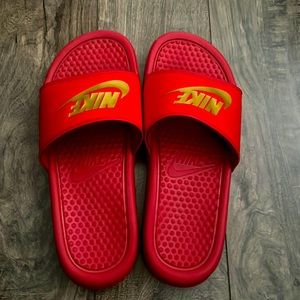 Nike Slides Size 6
